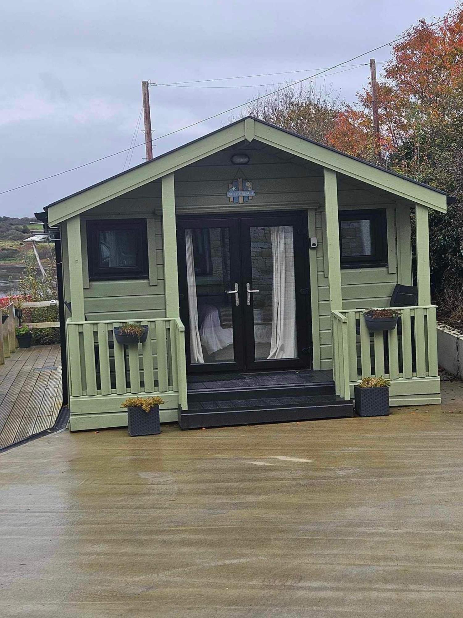 Chalet Sea Breeze Cabin