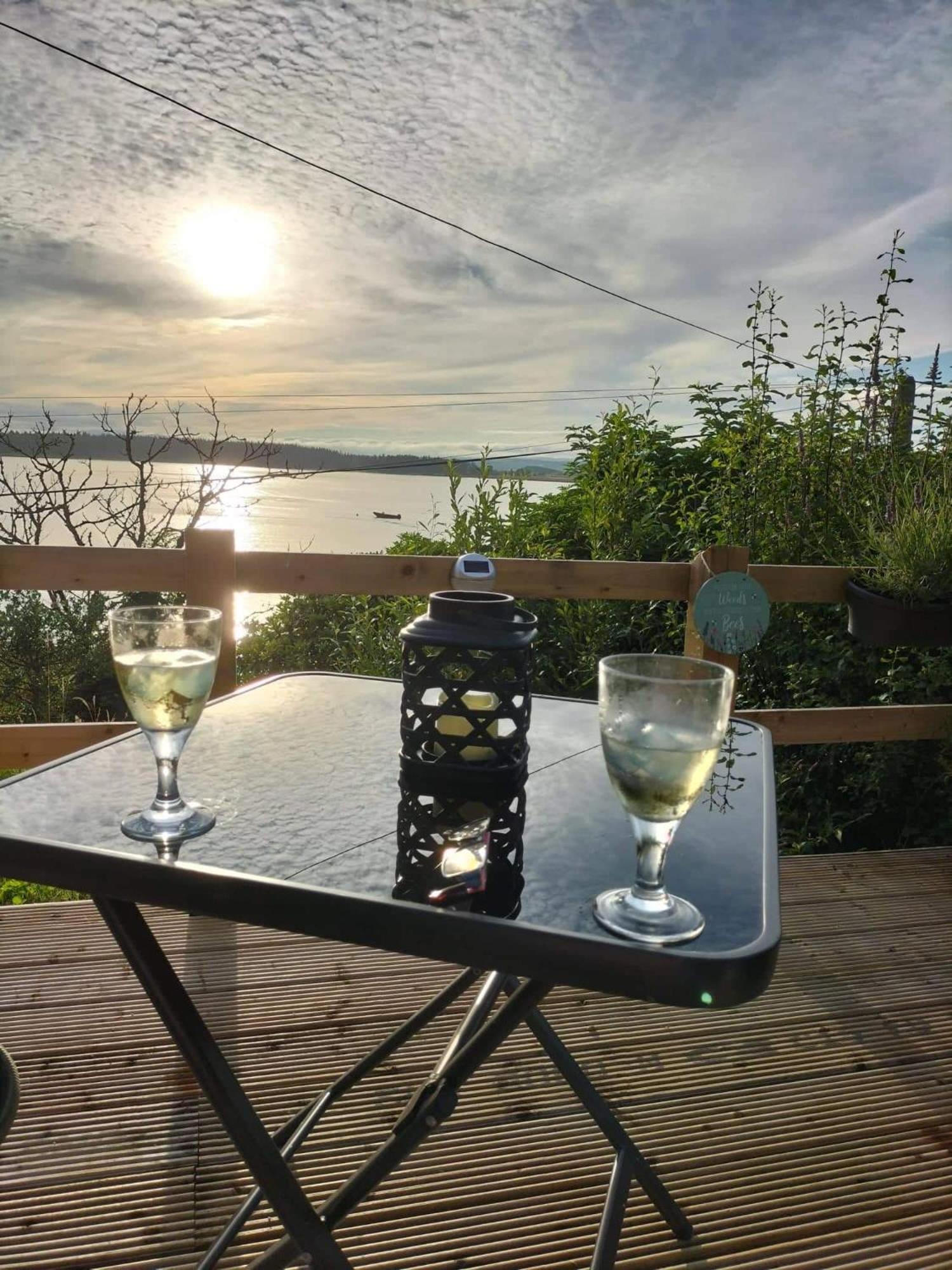 Sea Breeze Cabin Chalet